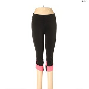 Under Armour black athletic Leggings medium